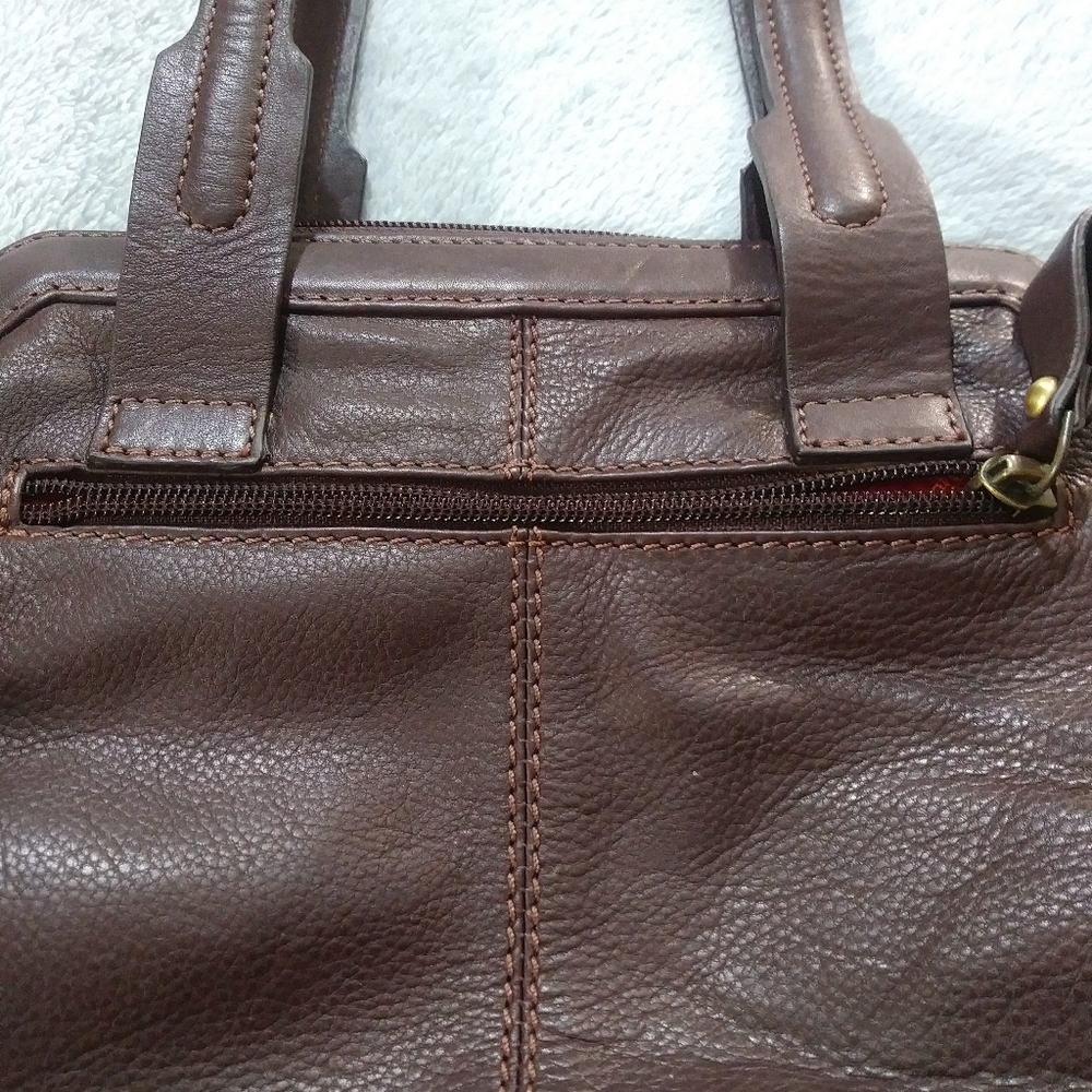Michael Rome Italian Leather Handbag - Picture 9 of 15